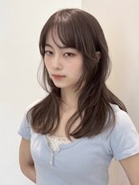 ローネス 銀座(LONESS)&nbsp;ロングレイヤー/くびれヘア/オリーブベージュ/透明感カラー