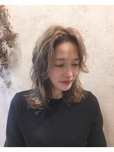 クリニー(klinik+RGB) 外国人風カラー