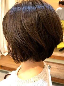 アーシュナチュラリー(h naturally.) ショートボブ