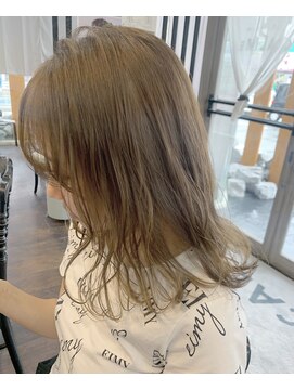 ルプラ カルム(le-pla Calme) ハニーベージュ