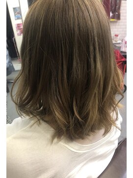 マドゥーズ ヘアショップ(Madoo's hair shop) ハイライトバレイヤージュ