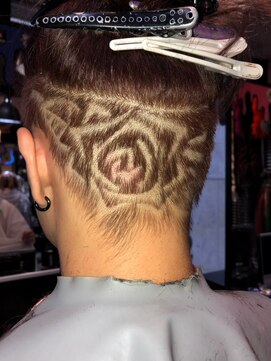 トリックストア(TRICK STORE) 薔薇バリカンアート