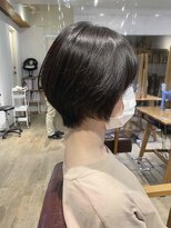 ヴァンクシー バイ ルナ(VANKCY by Luna) ショート ショートボブ 大人ボブ 耳かけショート 黒髪 20代 30代