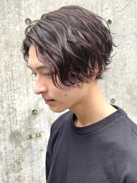 エリマ 調布(elima) 緩めツイストスパイラル/センターパート/スパイラルパーマ