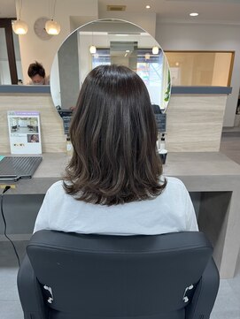 ユーリ(juli) ミディアムレイヤー