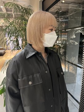 ニキータ(Nikiita) 抜きっぱなし風ブロンドカラー　B8046