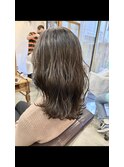 韓国　ヨシンモリ　くびれ　ミディアム　30代華やかスタイル