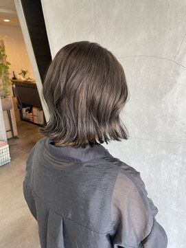 ティティ(TiTi) ブリーチなしでカラーしたい×大人ボブ[TiTi_栗林れい]