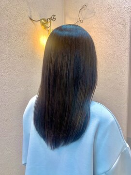 トリコ 柏(tricot) 艶髪ストレート