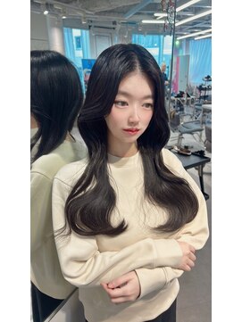 ユーフォリア 渋谷グランデ(Euphoria SHIBUYA GRANDE) くびれヘア 韓国風巻き レイヤーカット 顔周りカット 透明感