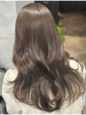 オリーブベージュで色落ちまで楽しめるカラーに♪