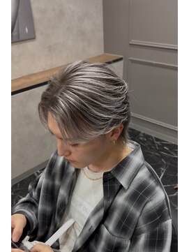 ラピス 大阪心斎橋店(Lapis) シルバーバレイヤージュ