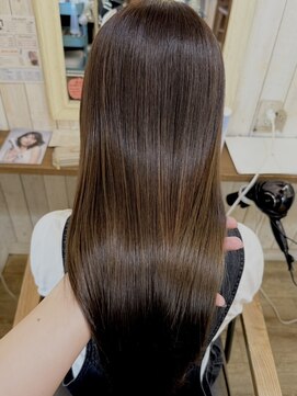 コージー リゾート バイ アンツ 茅ヶ崎駅前店(cozy resort by ANT'S) ホワイトグレージュ/デジタルパーマ/チェリーブラウン/茅ケ崎