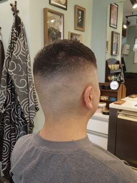 ディーアイジーカットクラブ(DiG CUT CLUB) スキンフェードクロップ