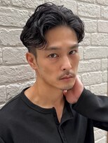 トルネード(TORNADO) ワイルドフェードフェザーパーマツーブロック n7.11.6