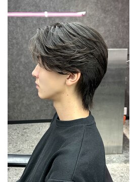 メンズサロン スライバイリアオオサカ(Sly By Ria OSAKA) ～毛流れセンターパートウルフ～【大阪/梅田】