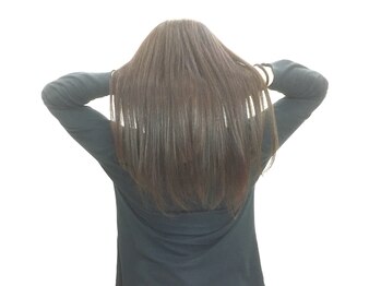 ヘアーメイク ディーエス(hair make D.S.)の写真/メテオカラー＆ストレートで叶える、憧れのうるツヤ髪へ◎完全マンツーマン施術で理想のスタイルを実現！