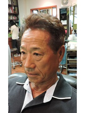 ユニサロンクボタ バックショートヘアー