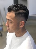 デミュート(DEMUT) メンズフェードカット☆