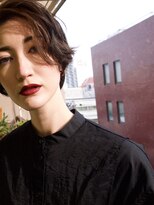 マワル(maWaRu)&nbsp;前髪ハイライトで遊びを＋オトナMODEな抜け感かき上げショート☆