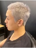 1153ハイライトグレージュハイトーンカラー刈り上げ短髪ショート