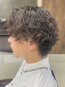 フイ 自由が丘(men's salon Hui) メンズ/アップバング/ツーブロックマッシュ/束感ショート波巻き