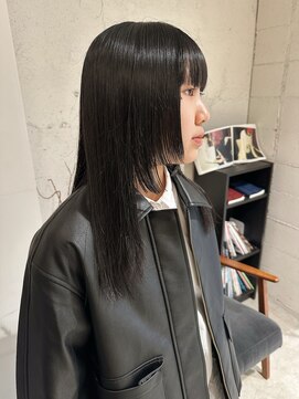 クリアー オブ ヘアー 藤が丘店(clear OF HAIR) ぱつっとロング
