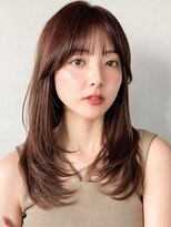 キリ 表参道(kyli)&nbsp;エアリーカールサイドバング外ハネボブ前髪艶感モテ髪美髪