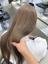 ソソ(soso)&nbsp;ミディアムヘア/暗めカラー/グランマッシュ/横浜