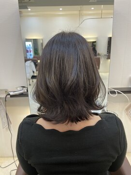 エイル(EIIR) くびれレイヤーボブ◎