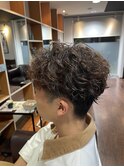短髪パーマ