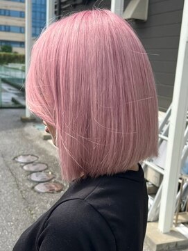 ナチュラル ヘアーデザイニング(Natural hair designing) 視線を奪う♪ミルキーピンクのぷつっとボブ/韓国ペールピンク