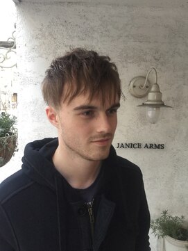 ジャニスアームズ(JANICE ARMS) ★外国人に人気のメッシースタイル★