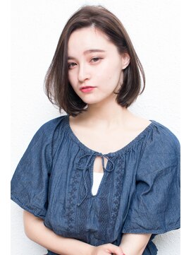 モニカ 西宮北口(Monica) 大人かわいい伸ばしかけグレージュナチュラルボブ