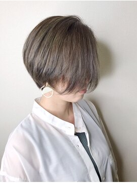 フェリスディーレ (Felice Deele) ショートボブ