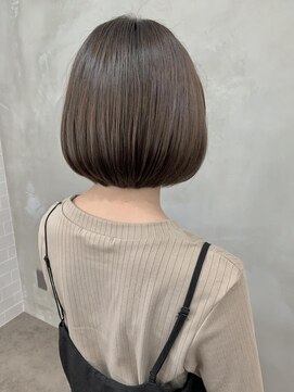 ロアヘアーコーディネート 京都駅前店(LoRE hair coordinate) ミルクティーベージュ・ボブ