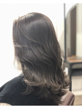 スカイ ツカグチ(Sky tsukaguchi) オリーブグレージュ☆(ヴェールカラー)