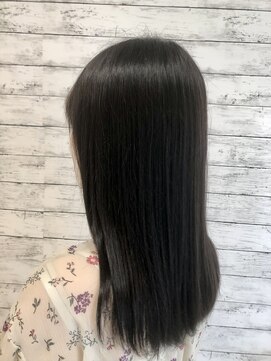 ファム 横川店(femme) 艶ストレート