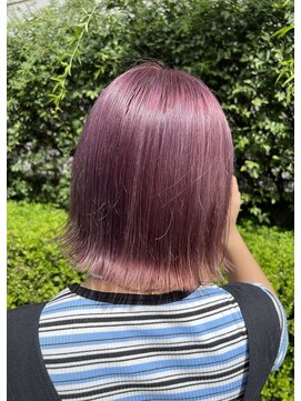 バズ(BUZZ) ミニボブ×ピンクヘア