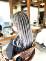 ヤソ(yaso)&nbsp;バレイヤージュ　×   ホワイトシルバー