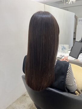 イレス 札幌駅前(IRESU) 大人ガーリー/チョコレート/プリカール/モードヘア/ハイライト