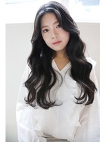 ヘアーメイク スリー(Hair Make 3) ワンレンウェーブロン前髪アンブレラカラーこなれミディ