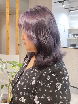 アイリー 名古屋(A/LEE) ラベンダーカラー／ミディアムヘア