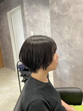 バディ(BUDDY) ナチュラルショートボブ