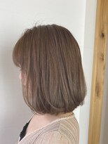 シーデン(C-den)&nbsp;ハイライト×シフォンベージュ×ミディアムボブ