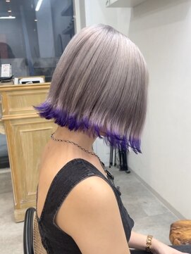 ドットハリス(.Hallis) 裾カラー/ホワイトブリーチ/ハイトーンカラー/ボブカット