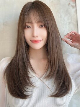 アフロート ルヴア(AFLOAT RUVUA) AFLOAT RUVUA【伊藤 潤】レイヤーカット/前髪カット