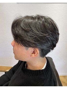 ユニ(uni) 王道ニュアンスパーマセンターパート