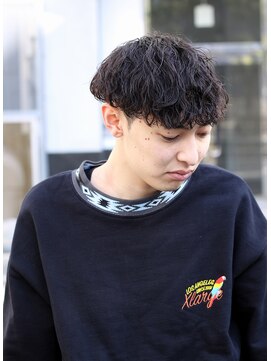 ノイセル 西本町(Noisyle) フェザーパーマスパイキーショートブルーブラックサーフカール☆