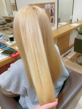 ラファンス 栗林店(LaFENCE) ハイトーンブロンドベージュ